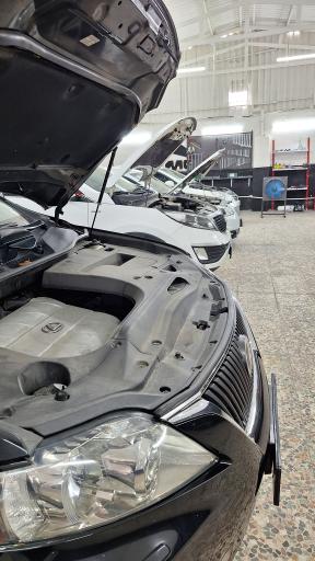 خدمات فنی استادکاران