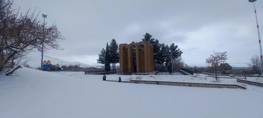 عکس آرامگاه میر رضی الدین آرتیمانی