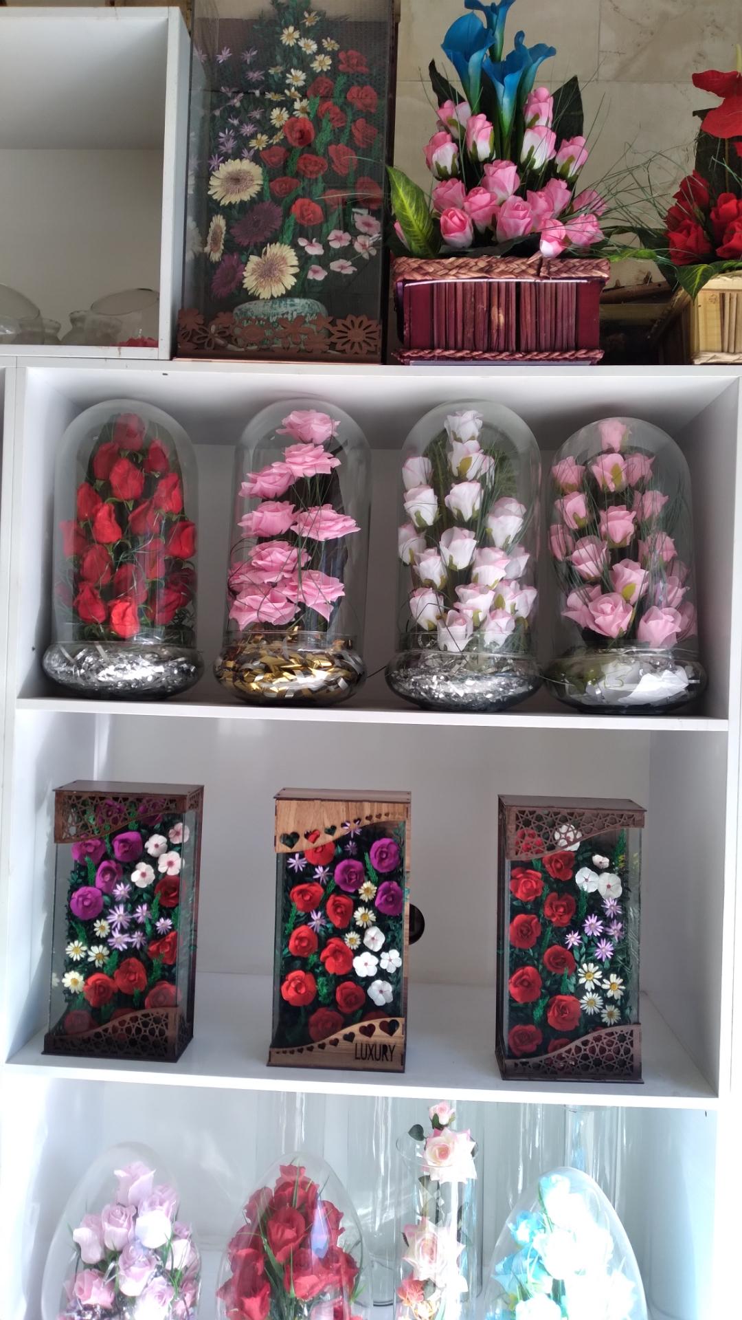 عکس گل فروشی سعید