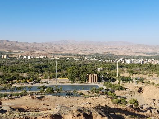 عکس آرامگاه میر رضی الدین آرتیمانی