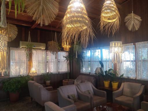 عکس کافه گلخونه