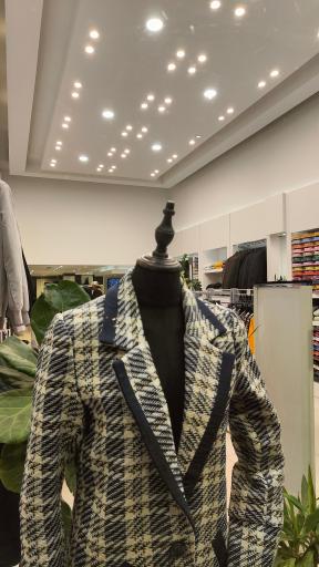 عکس فروشگاه پوشاک آرین