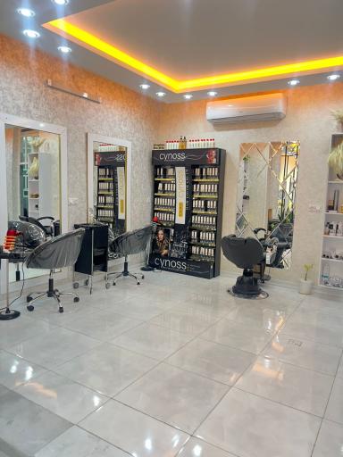 عکس سالن زیبایی لادن