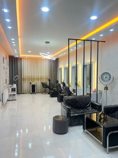 عکس سالن زیبایی لادن