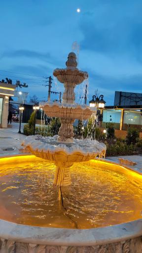 عکس عمارت یاقوت