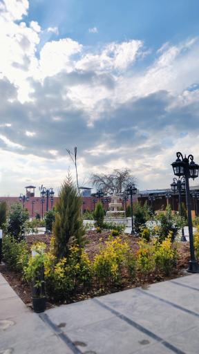 عکس عمارت یاقوت