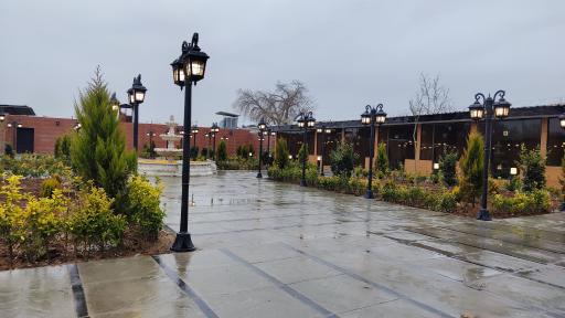 عکس عمارت یاقوت