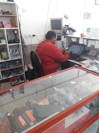 عکس سی ان جی انتظاری