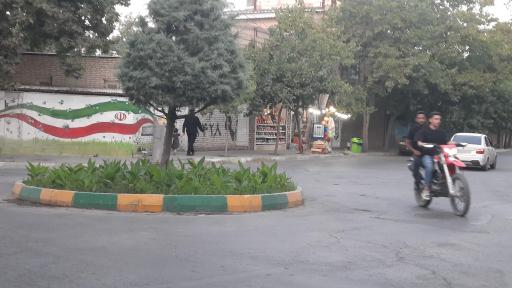 عکس میدان کاج