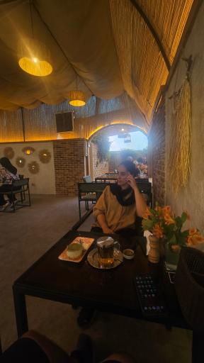 عکس کافه گلخونه