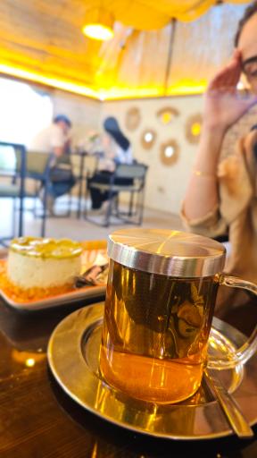 عکس کافه گلخونه