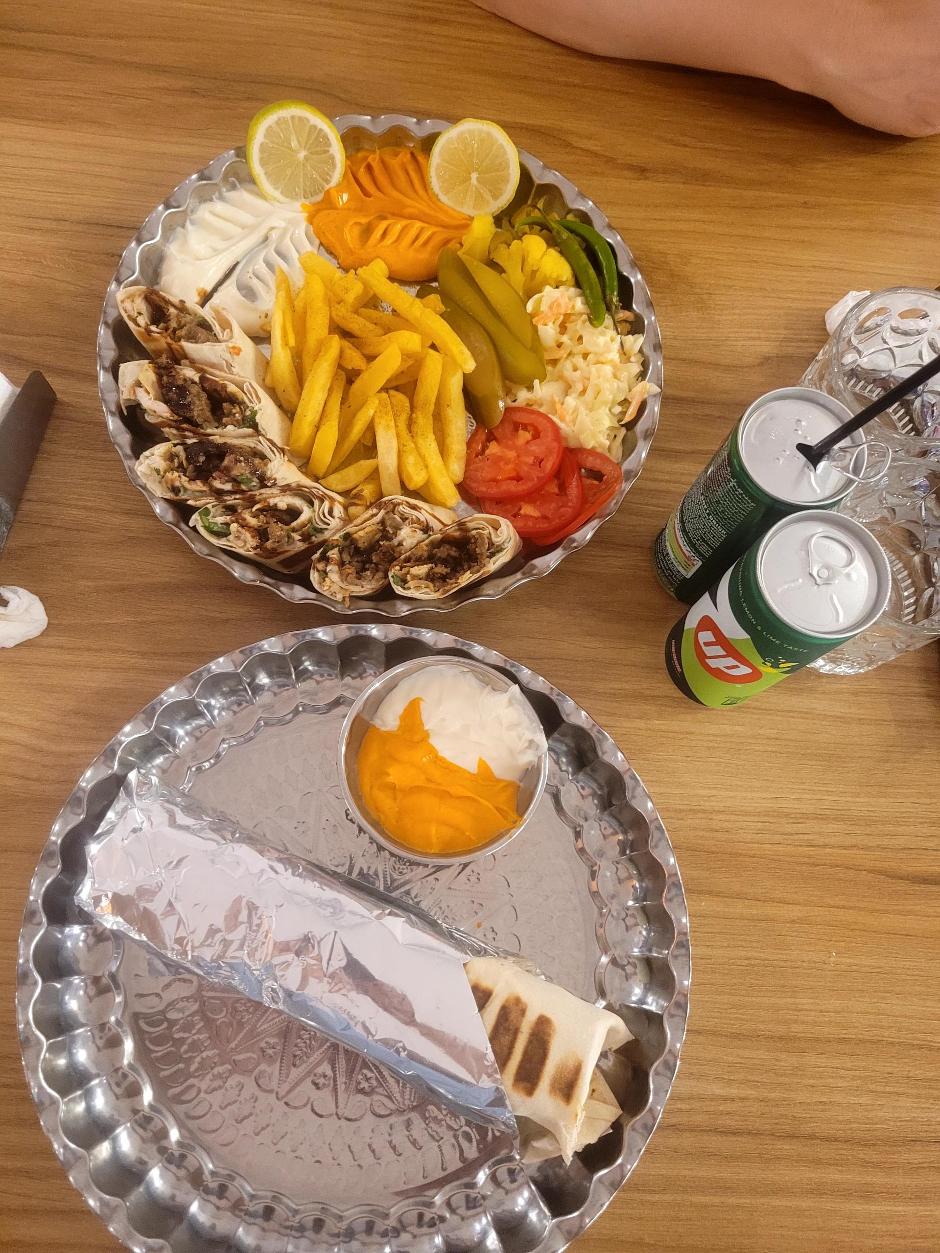 عکس رستوران بیت البهارات