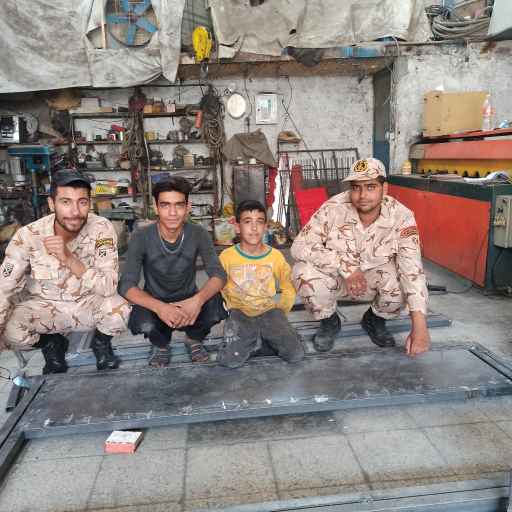 عکس جوشکاری و ساخت درب و پنجره آهنی محمد 