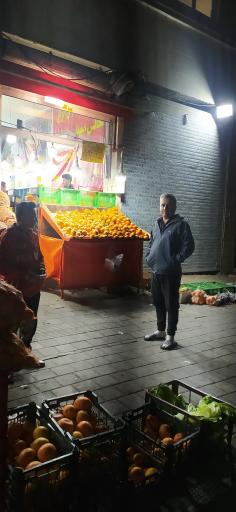 عکس میوه و سبزی فروشی نرخ شکن برادران بهرامی