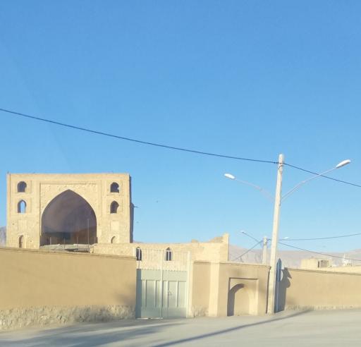 عکس بقعه پیر شهر پیربکران