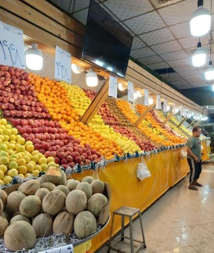 عکس میوه و سبزی فروشی نرخ شکن برادران بهرامی