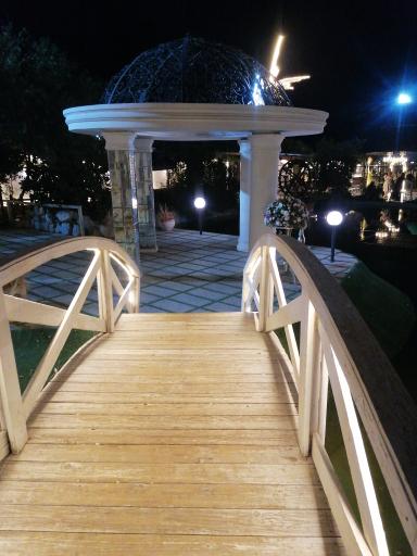 عکس باغ تالار آدرینا