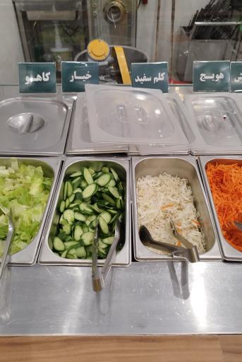 عکس نان داغ و کباب داغ امیر کبیر