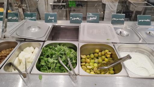 عکس نان داغ و کباب داغ امیر کبیر