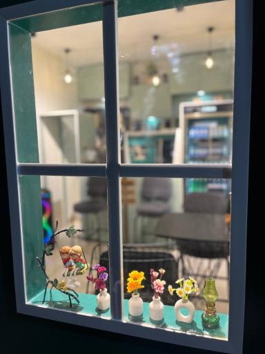 عکس کافه شارونا