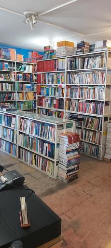 عکس کتابفروشی کاشفان