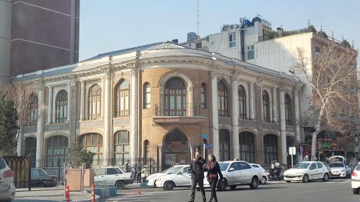 عکس موزه استاد علی اکبر صنعتی