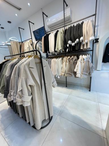 عکس بوتیک سنجاق