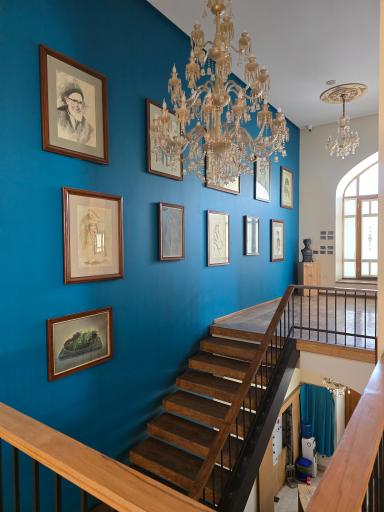 عکس موزه استاد علی اکبر صنعتی