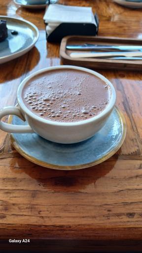 عکس کافه ویولانژ