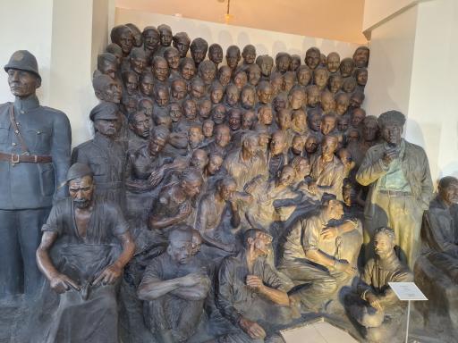 عکس موزه استاد علی اکبر صنعتی