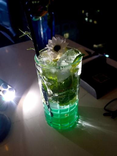 عکس کافه ویولانژ