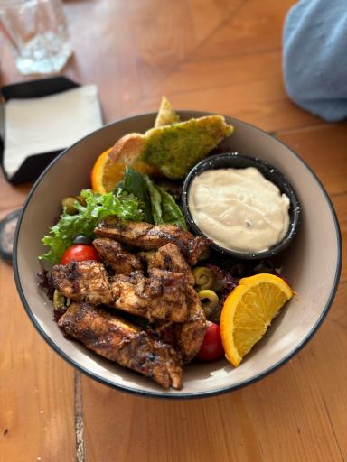 عکس کافه ویولانژ