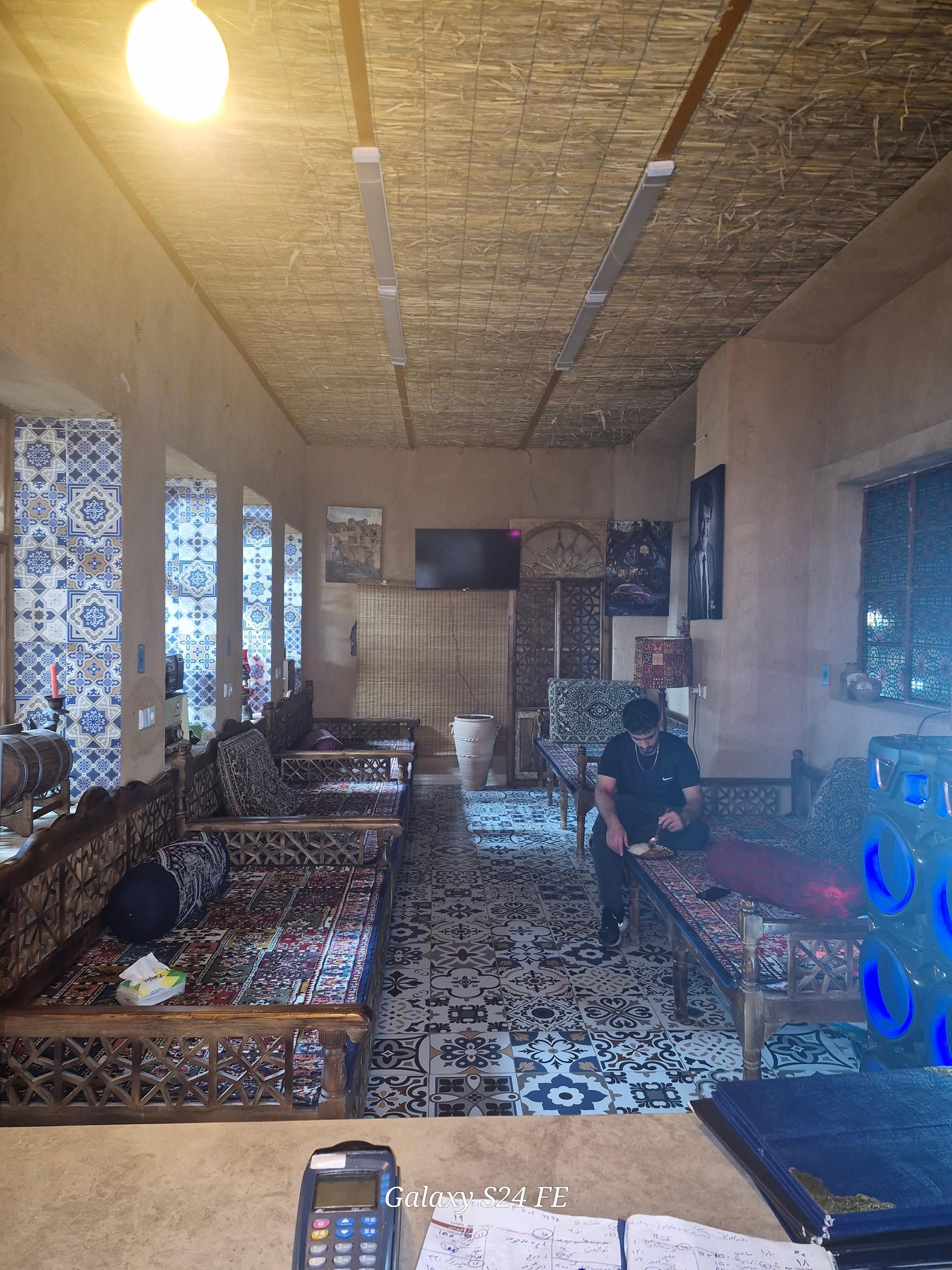 عکس کافه رستوران ایوان