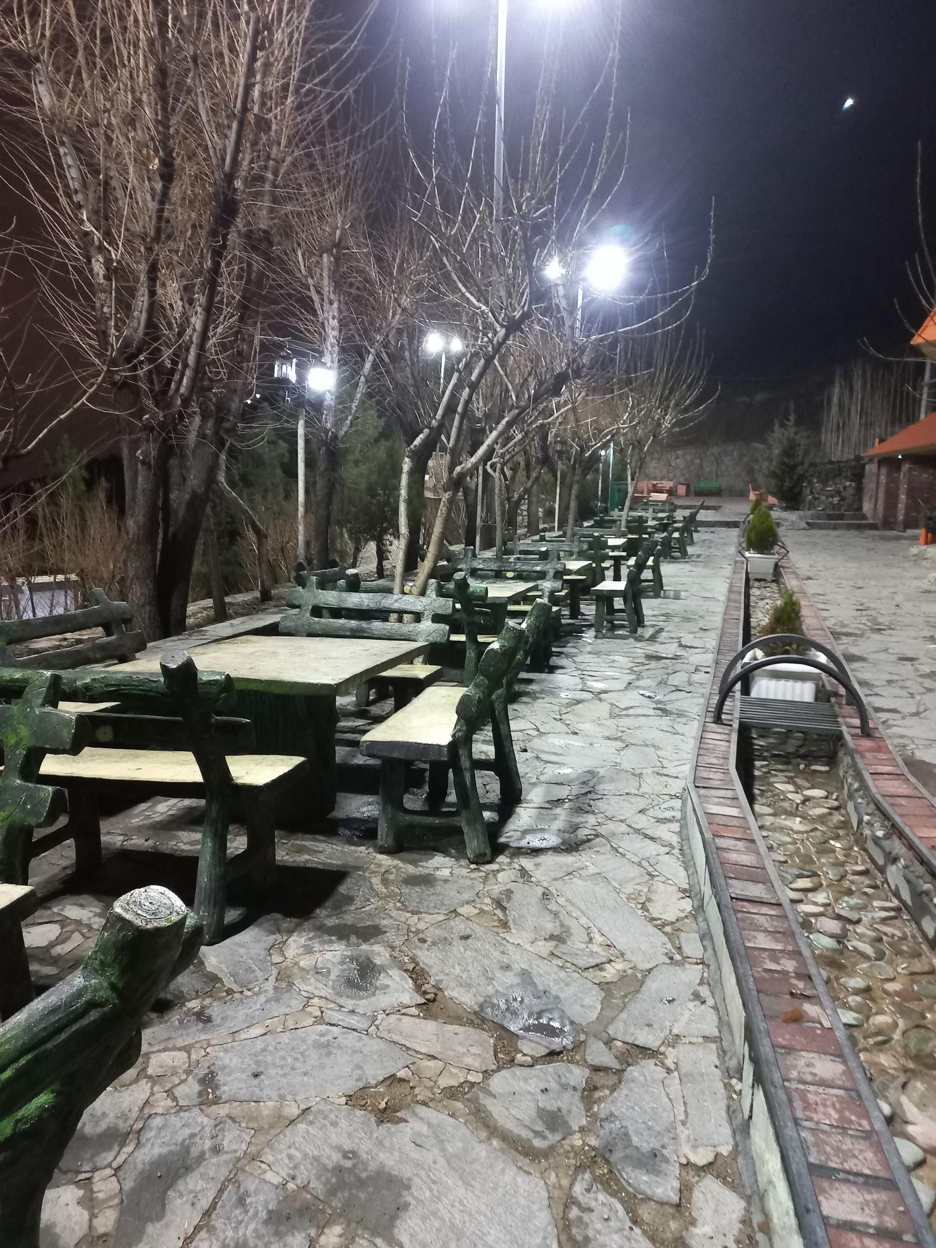 عکس ایستگاه چشمه