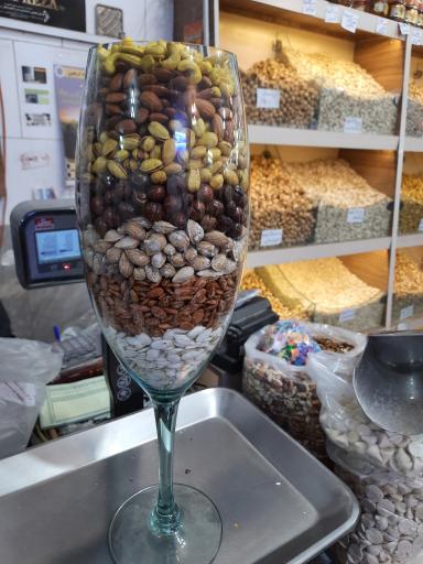 عکس آجیل و خشکبار توحید 