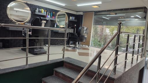 عکس آرایشگاه استایل R&M