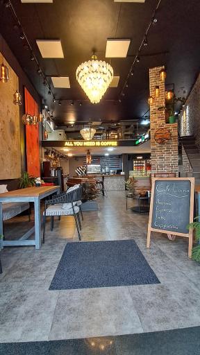 عکس کافه رستوران لیانا