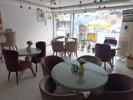 عکس کافه تورین