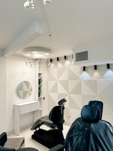 عکس سالن زیبایی نیل