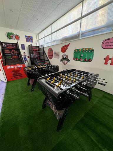 عکس دبستان پسرانه هدف