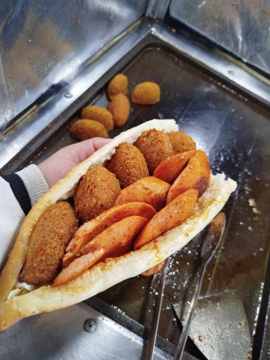 عکس ساندویچی پاریس کوچولو 