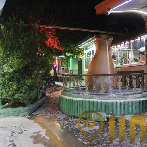 عکس رستوران باغ سبز