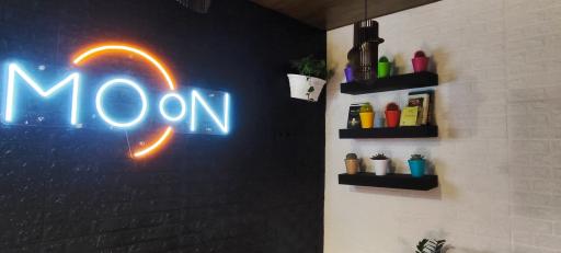 عکس کافه موون