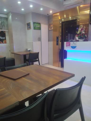 عکس پیتزا شیث