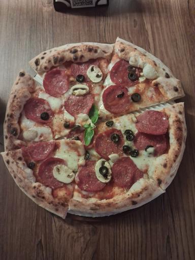 عکس پیتزا کالدو