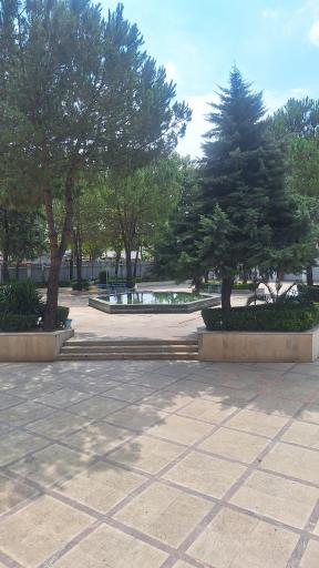 عکس دانشگاه آزاد اسلامی رشت