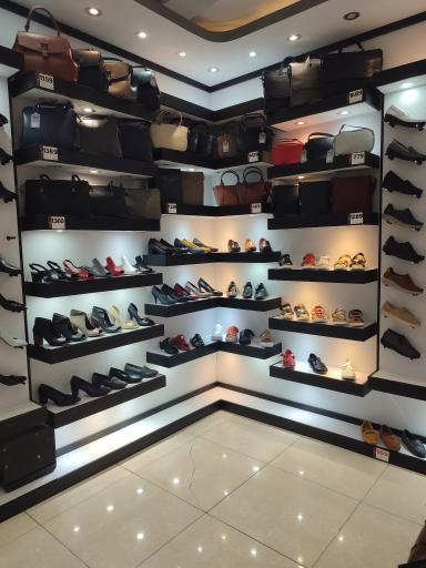 عکس ساینا چرم