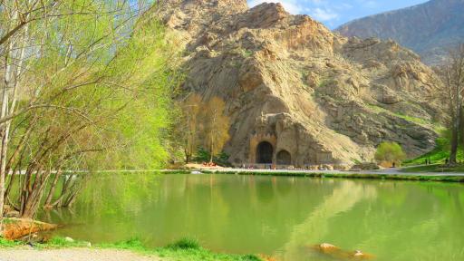 عکس دریاچه طاق بستان