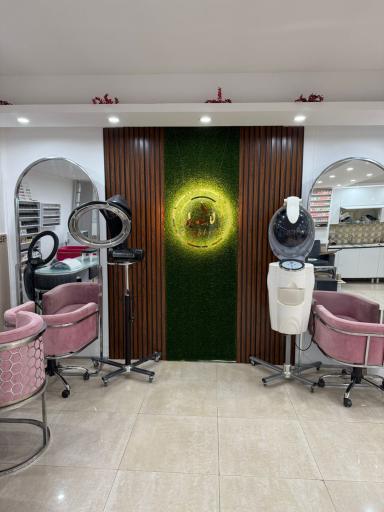 عکس سالن زیبایی لیلی