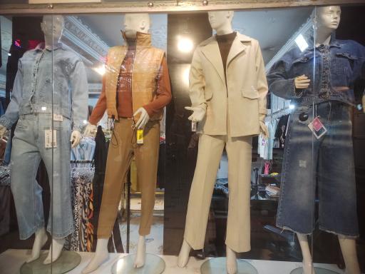 بوتیک لباس زنانه میس رز